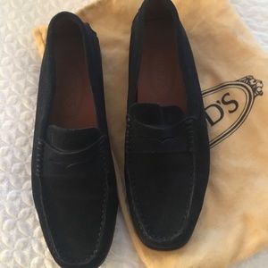TOD'S NAVY SUEDE LOAFERS, WOMENS 8
